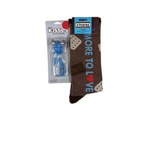 ‼️ SALE ‼️ Bundle Hershey's S'mores Themed Brown Casual Socks & kisses buds